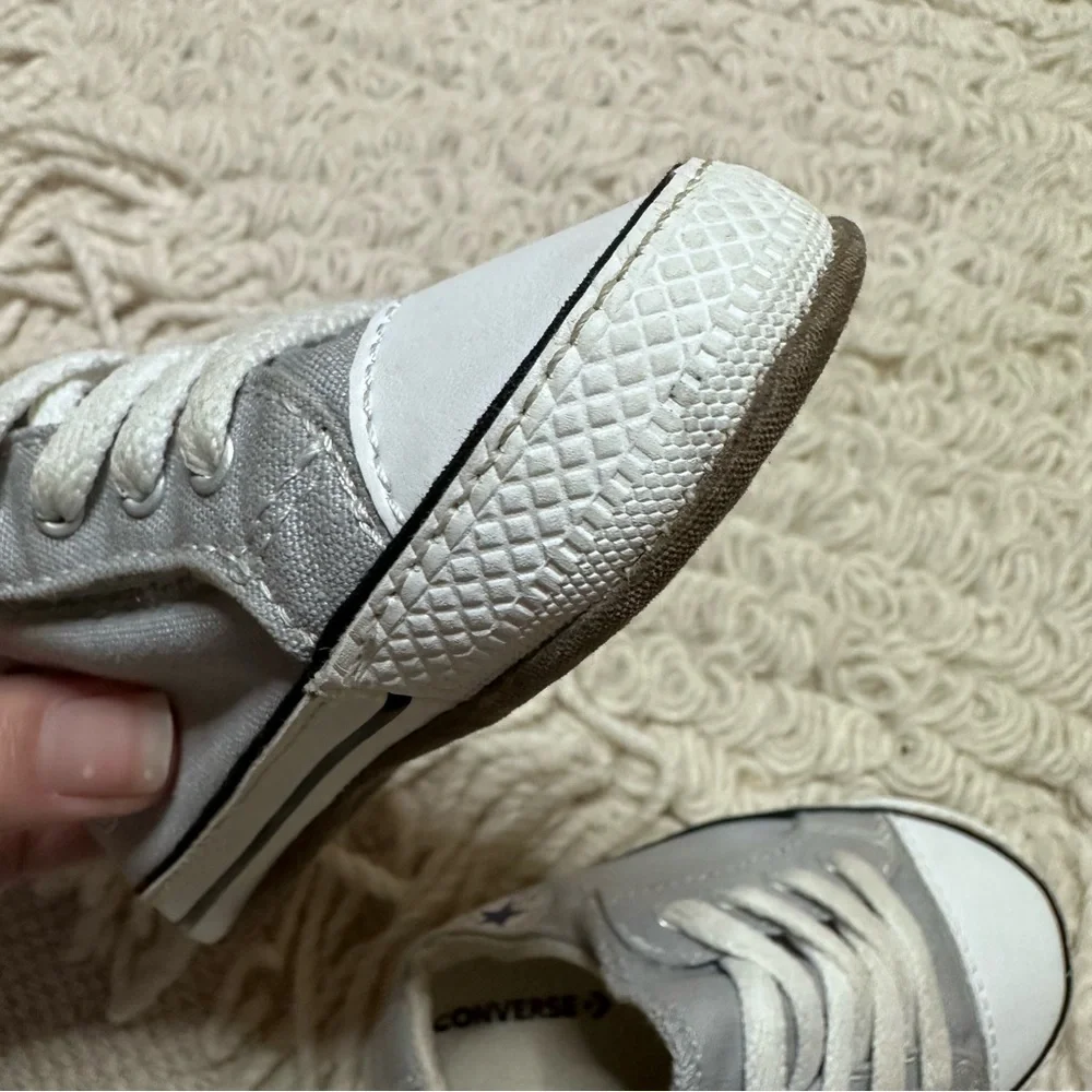 CONVERSE unisex infant light gray low top crib sneakers 4